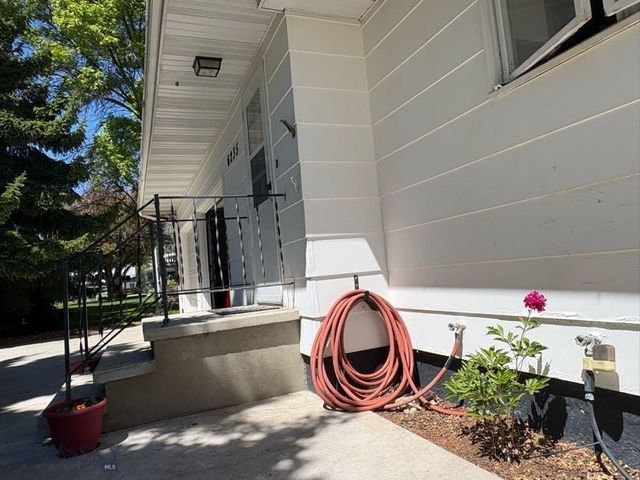 6235 Leonard Street, Manhattan, MT 59741