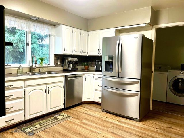 6235 Leonard Street, Manhattan, MT 59741