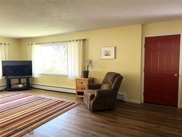 6235 Leonard Street, Manhattan, MT 59741