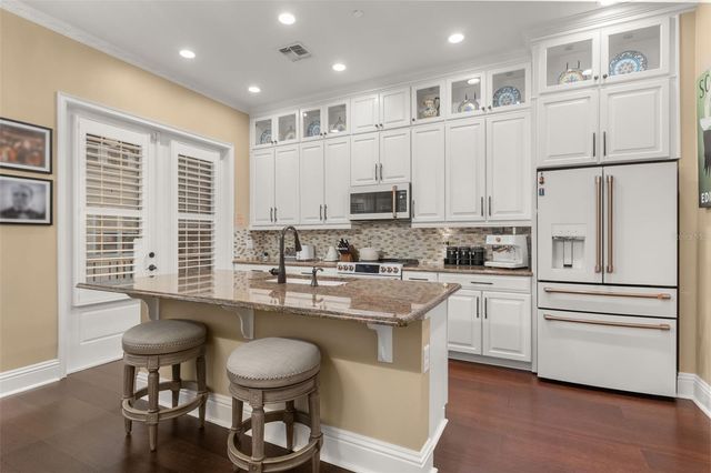 801 LOBELIA DRIVE, Lake Mary, FL 32746