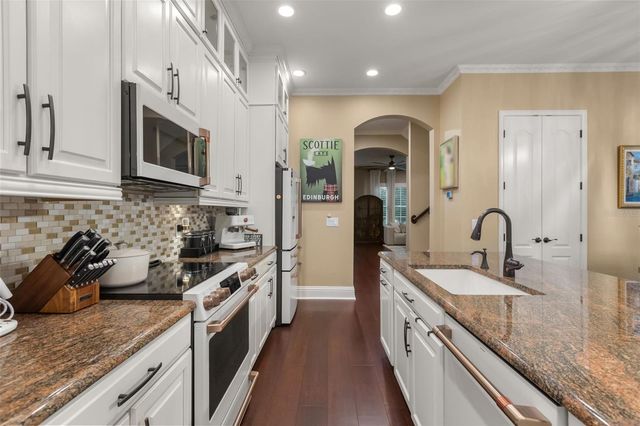 801 LOBELIA DRIVE, Lake Mary, FL 32746
