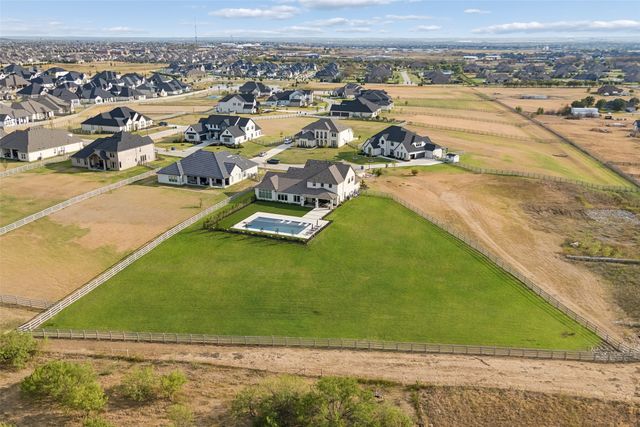 2618 Cayenne Drive, Argyle, TX 76226