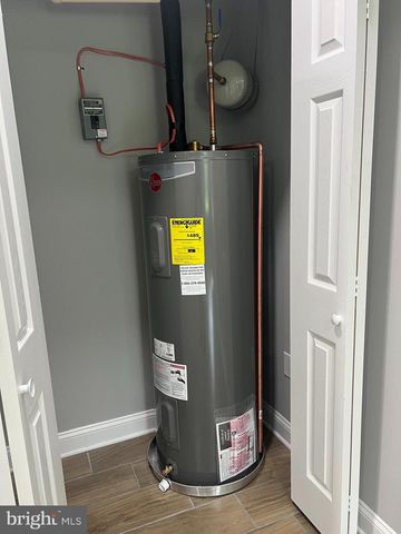 701 FARMINGTON RD W, Accokeek, MD 20607