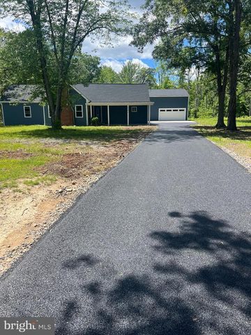 701 FARMINGTON RD W, Accokeek, MD 20607