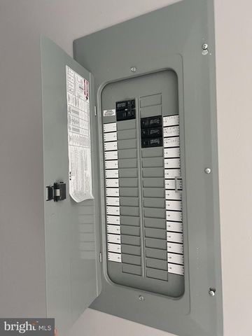 701 FARMINGTON RD W, Accokeek, MD 20607