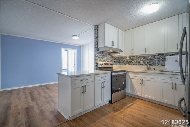 95-014 Waihonu Street D801, Honolulu, HI 96789