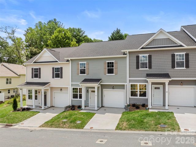 18 Bessie Luther Boulevard unit 40, Candler, NC 28715