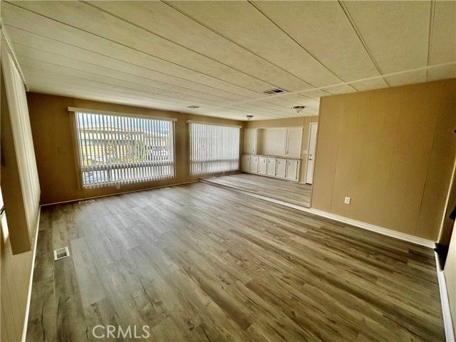 2205 W Acacia Ave 87, Hemet, CA 92545