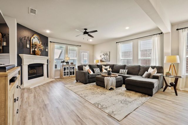 907 Swift Drive, Sherman, TX 75092