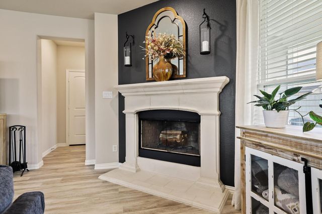 907 Swift Drive, Sherman, TX 75092