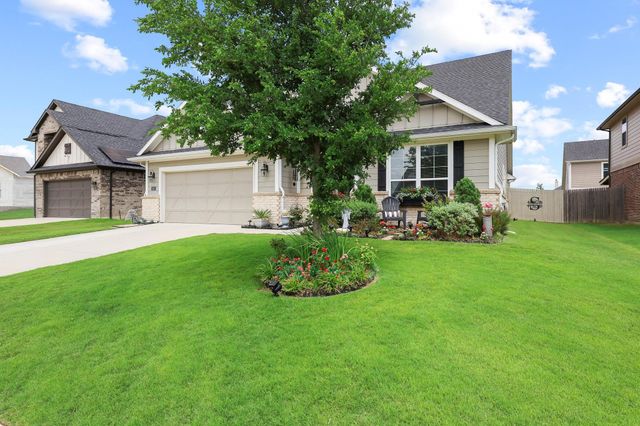 907 Swift Drive, Sherman, TX 75092