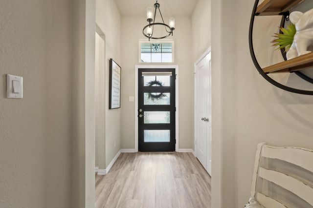907 Swift Drive, Sherman, TX 75092
