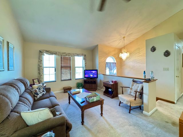 50 Pine Top Drive, Walton, KY 41094