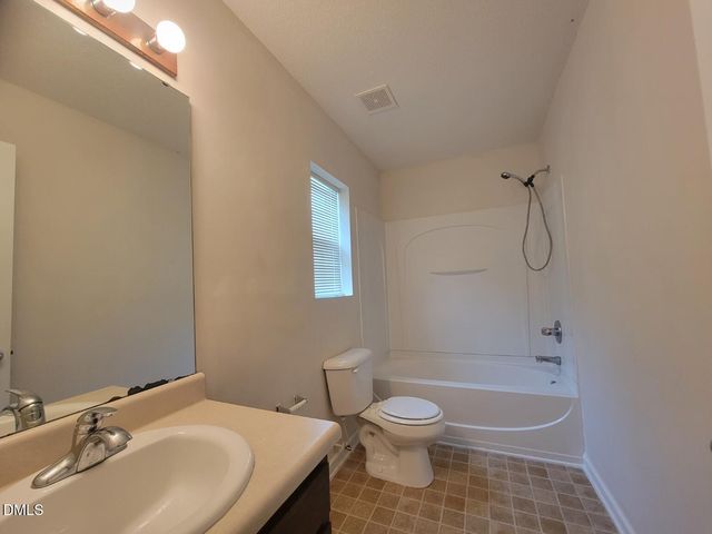 609 Magna Drive, Durham, NC 27703