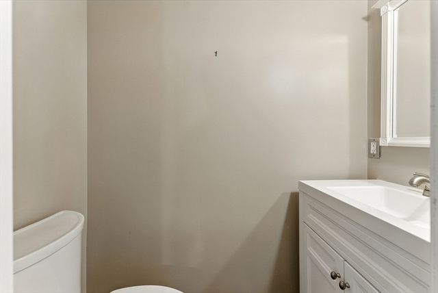 73 Yorktown Drive 73, Springfield, MA 01108