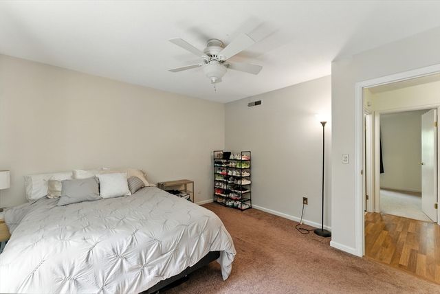 73 Yorktown Drive 73, Springfield, MA 01108