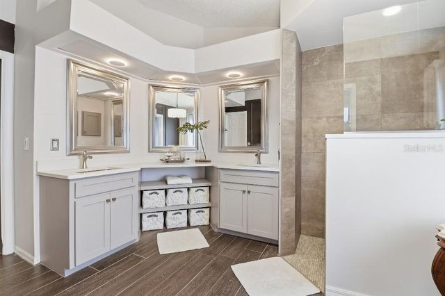 721 FORESTVIEW DRIVE, Sarasota, FL 34232