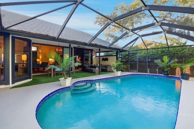 721 FORESTVIEW DRIVE, Sarasota, FL 34232