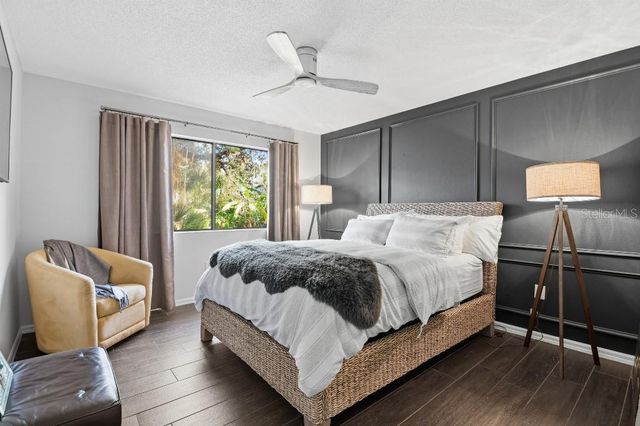 721 FORESTVIEW DRIVE, Sarasota, FL 34232