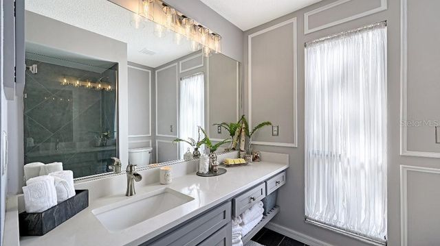 721 FORESTVIEW DRIVE, Sarasota, FL 34232