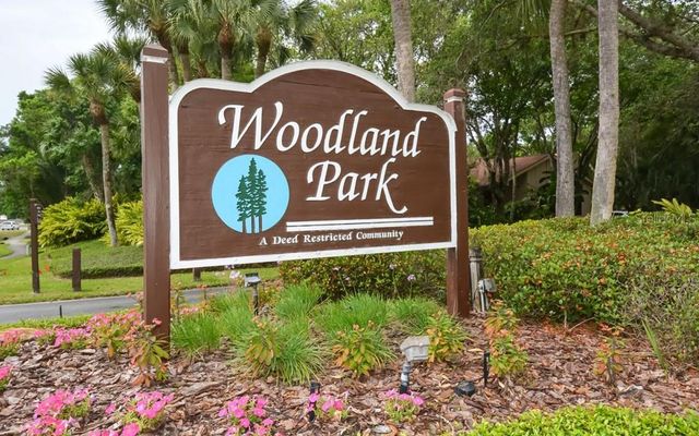 721 FORESTVIEW DRIVE, Sarasota, FL 34232
