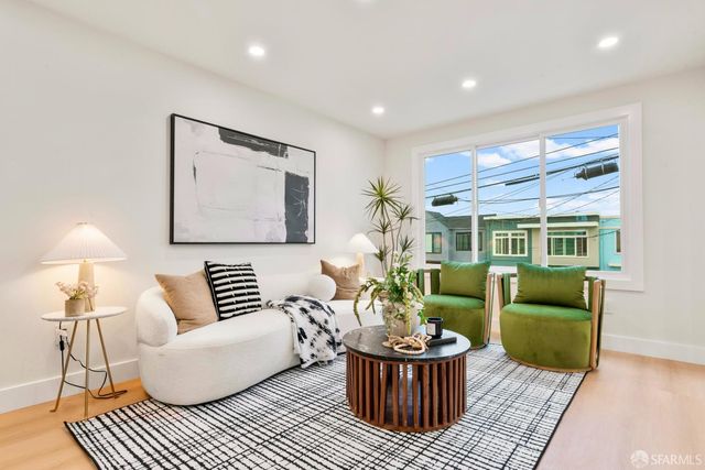 2210 39th Avenue, San Francisco, CA 94116
