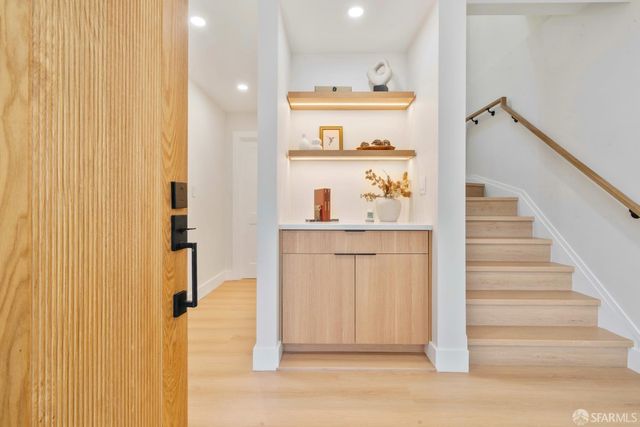 2210 39th Avenue, San Francisco, CA 94116