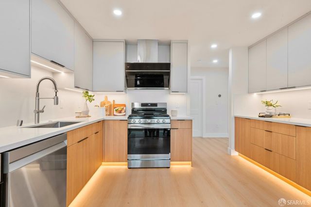2210 39th Avenue, San Francisco, CA 94116