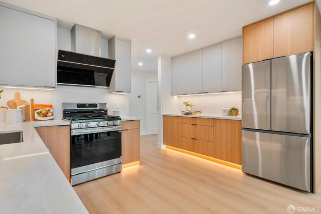 2210 39th Avenue, San Francisco, CA 94116