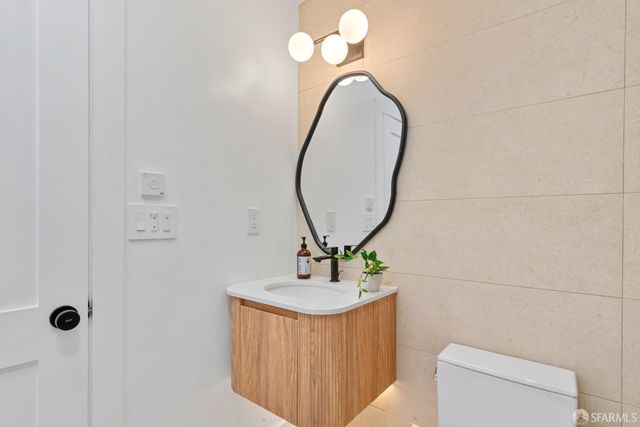 2210 39th Avenue, San Francisco, CA 94116