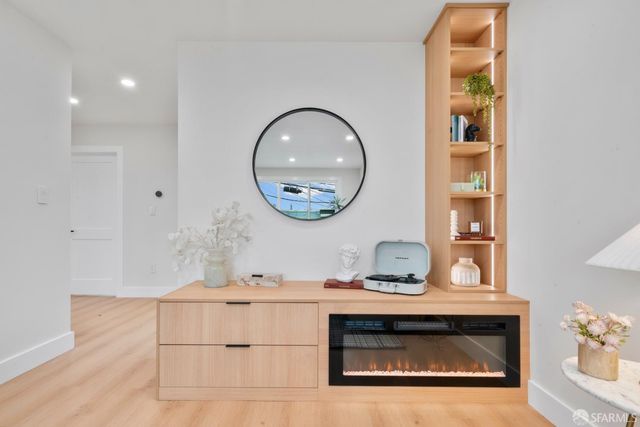 2210 39th Avenue, San Francisco, CA 94116