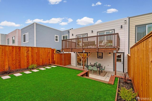 2210 39th Avenue, San Francisco, CA 94116
