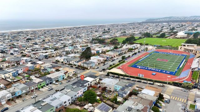 2210 39th Avenue, San Francisco, CA 94116