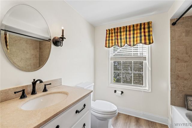 40 Morningside Lane, Amherst, NY 14221