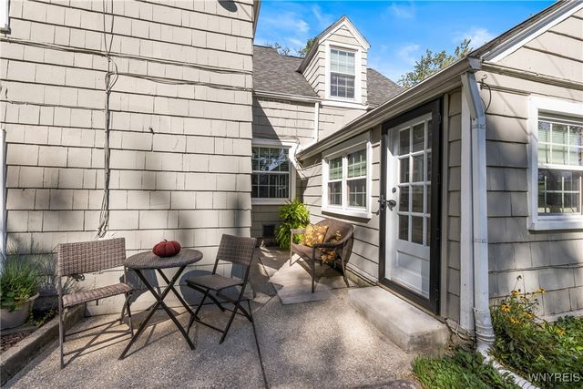 40 Morningside Lane, Amherst, NY 14221