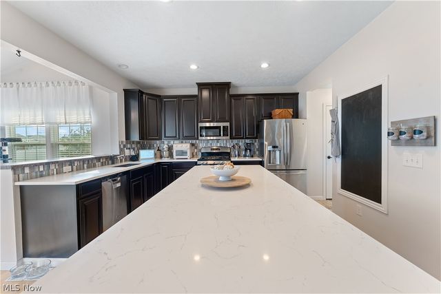 4426 Chevron Circle SW, Massillon, OH 44646