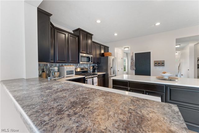 4426 Chevron Circle SW, Massillon, OH 44646