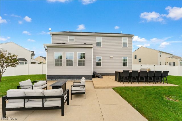 4426 Chevron Circle SW, Massillon, OH 44646