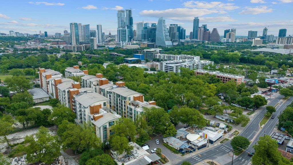 1600 Barton Springs RD 3105, Austin, TX 78704