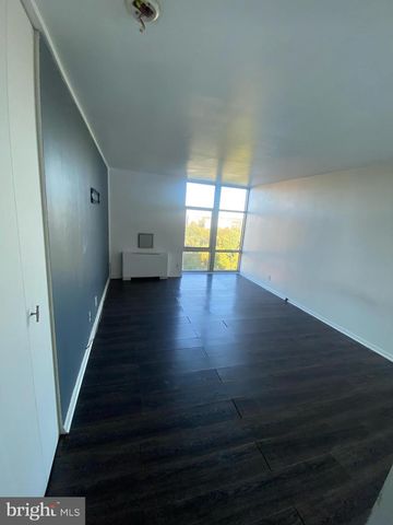 3600 Conshohocken Ave Apt 1402, Philadelphia, PA 19131