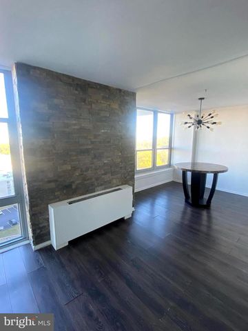 3600 Conshohocken Ave Apt 1402, Philadelphia, PA 19131