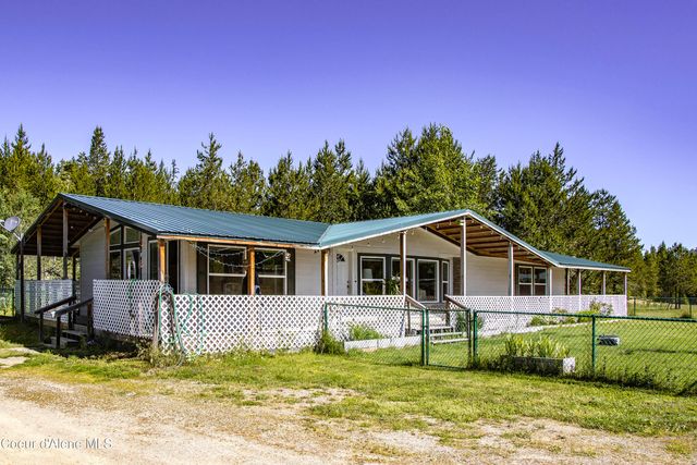 871 Foothill DR, Athol, ID 83801
