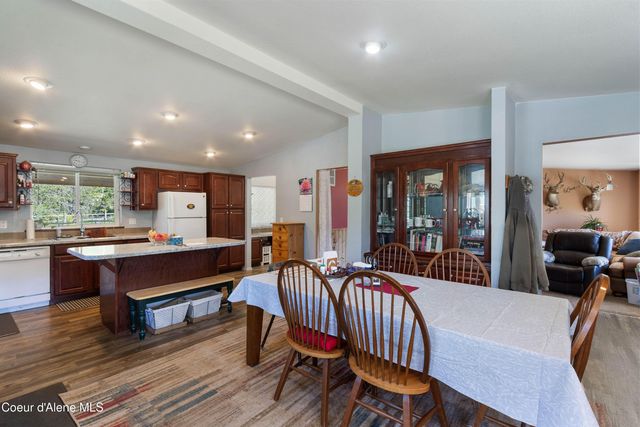 871 Foothill DR, Athol, ID 83801