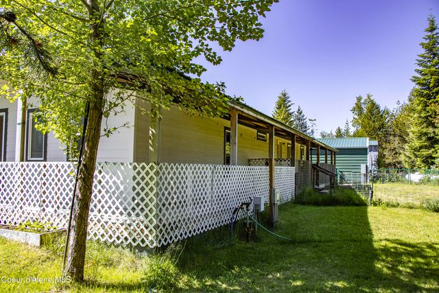871 Foothill DR, Athol, ID 83801