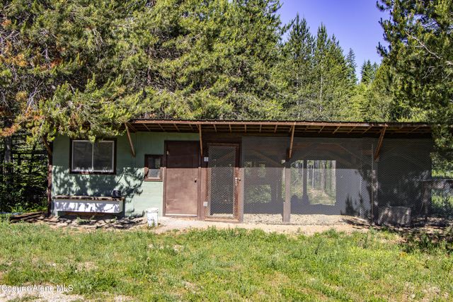 871 Foothill DR, Athol, ID 83801