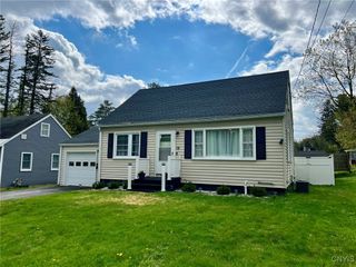19 Pleasantview Place, Whitestown, NY 13492