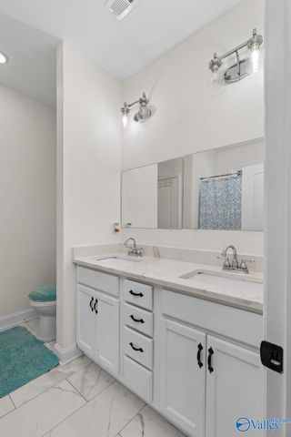 19259 Runway Street, Athens, AL 35614