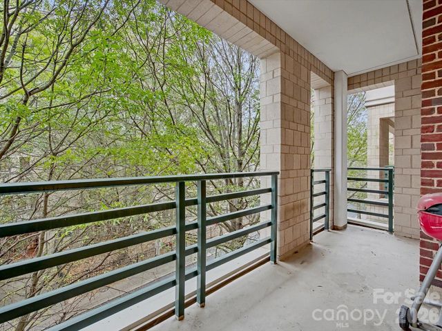 400 N Church Street 236, Charlotte, NC 28202