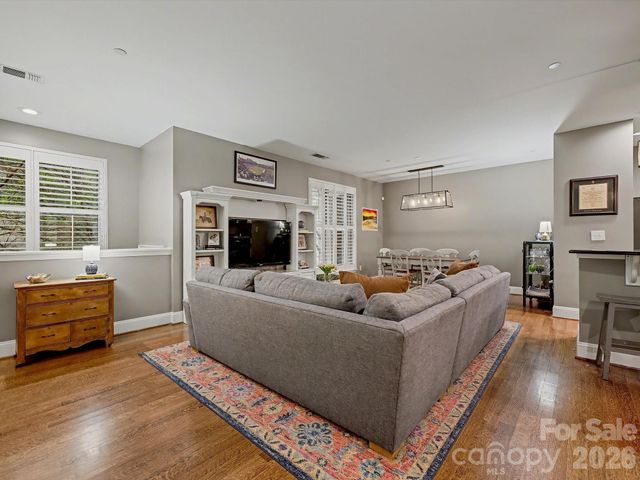 400 N Church Street 236, Charlotte, NC 28202