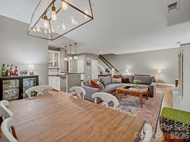 400 N Church Street 236, Charlotte, NC 28202